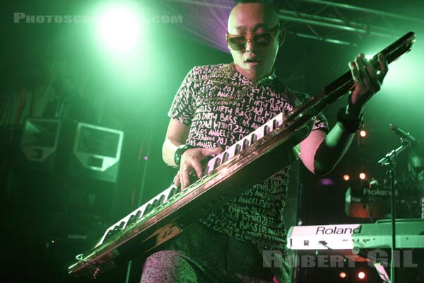 FAR EAST MOVEMENT - 2012-04-26 - PARIS - 1515 - 